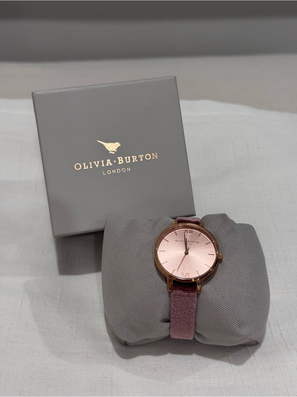 (NEW) Olivia Burton Watch Rose Gold Velvet Strap
